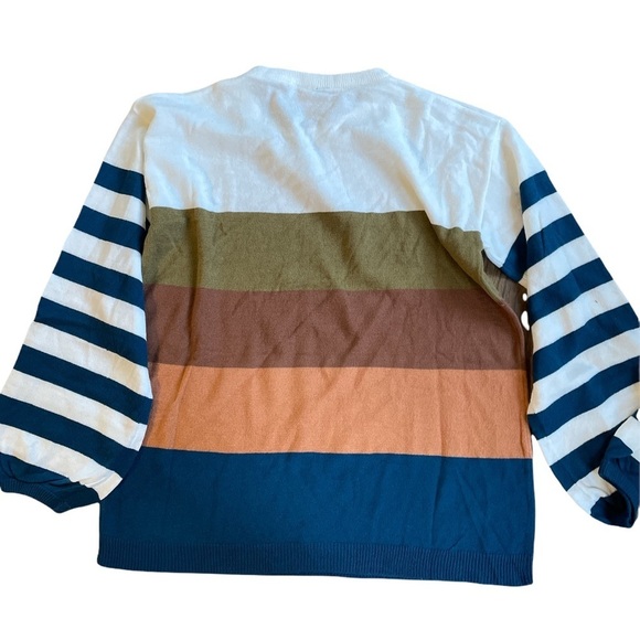 NWOT Ultra Nice Sweater with puffy sleeves. Size Small - Picture 3 of 8